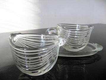 Art deco gestreept glazen suiker en melkstel, jaren 50 beschikbaar voor biedingen