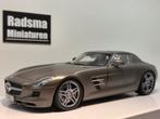 Mercedes-Benz SLS AMG - 1:18 Dealerpack Norev, Hobby en Vrije tijd, Modelauto's | 1:18, Auto, Norev, Ophalen of Verzenden, Zo goed als nieuw