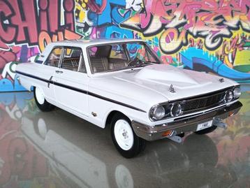 Ford Fairlane Thunderbolt Precision 100 1/18 --NIEUWSTAAT-- beschikbaar voor biedingen