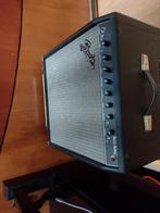 Fender jazzking transistor met 15 inch speaker., Muziek en Instrumenten, Versterkers | Bas en Gitaar, Ophalen, Zo goed als nieuw
