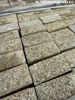 60m2 grijs betonklinkers op pallets straatstenen bkk bss