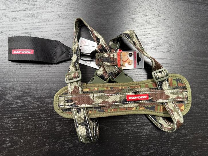 EzyDog Chest Plate hondenharnas camo, maat L, Dieren en Toebehoren, Hondenhalsbanden en Penningen, Nieuw, Ophalen of Verzenden