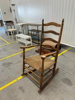 Schommelstoel met rieten zitting, Ophalen