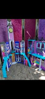 Monster high 2014/2015 high school, Ophalen of Verzenden, Gebruikt, Poppenhuis