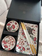 2x Sushi Set Tokyo Design Studio, Huis en Inrichting, Keuken | Servies, Overige typen, Nieuw, Ophalen of Verzenden, Overige stijlen