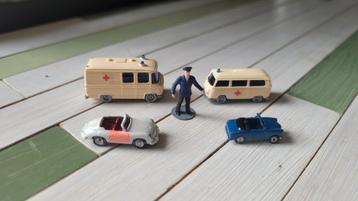 4 n-spoor auto's of een gewenst diorama ( zie foto's)