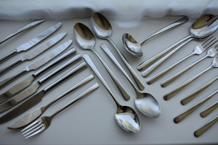 ZWILLING J.A. HENCKELS Nova Teddy lepels messen vorken etc, Huis en Inrichting, Keuken | Bestek, Gebruikt, Los bestek, Rvs of Chroom