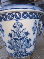 Grote bloempot van Petrus Regout Maastricht, blauw/ wit, Tuin en Terras, Ophalen, Rond, Zo goed als nieuw, Aardewerk