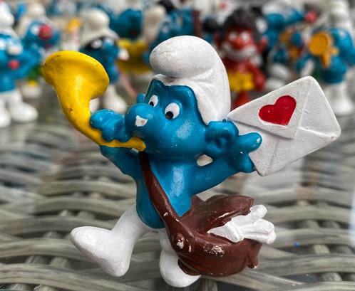 Vintage postbode smurf Peyo W. Germany 80 s, Verzamelen, Smurfen, Gebruikt, Ophalen of Verzenden