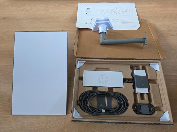 Starlink V4 Gen3 Wifi 6 nieuwste model met muurbeugel, Telecommunicatie, Antennes en Masten, Zo goed als nieuw, Antenne, Ophalen of Verzenden