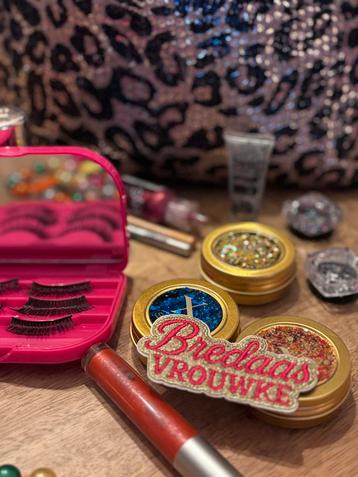 Carnavals Emblemen / Patches - Opstrijkbaar beschikbaar voor biedingen