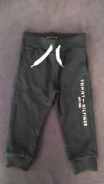 Tommy Hilfiger broek nieuw, Ophalen of Verzenden, Zo goed als nieuw, Broekje