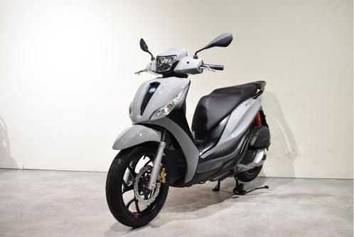 Piaggio Medley 125 S | Nieuw, Fietsen en Brommers, Scooters | Piaggio, Nieuw, Overige modellen, Benzine, Ophalen of Verzenden