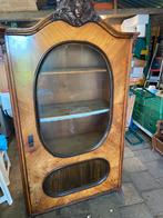 Antieke kast, Ophalen