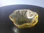 Glazen schaal, honing geel. Murano, Scandinavisch? 23 cm, Ophalen of Verzenden