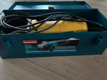 DeWalt haakse slijper beschikbaar voor biedingen