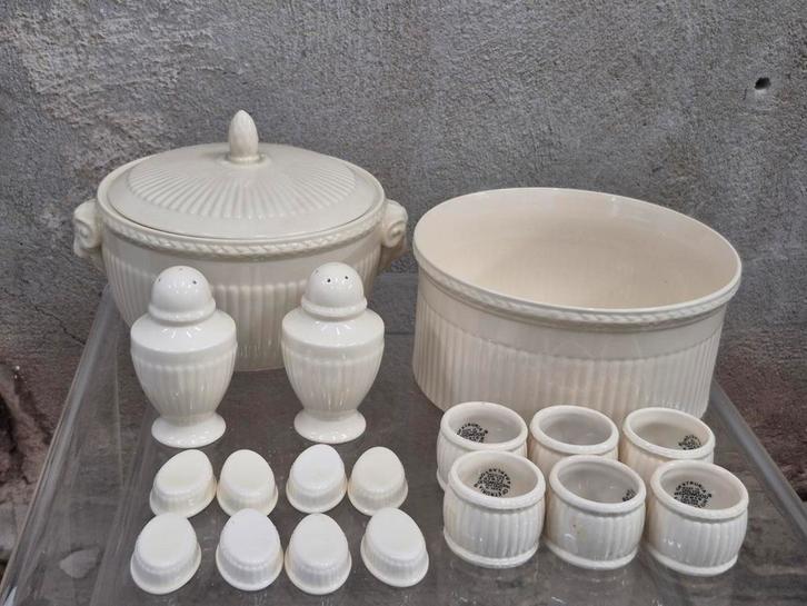 Wedgwood edme servetringen messenleggers peper zout  cook, Huis en Inrichting, Keuken | Servies, Zo goed als nieuw, Schaal of Schalen