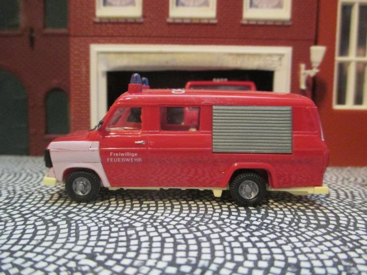 1978/1986 Ford Transit Mk.2 Ziegler DoKa - brandweer, Hobby en Vrije tijd, Modelauto's | 1:87, Gebruikt, Bus of Vrachtwagen, Rietze