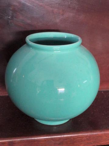 Zenith Gouda Turquoise vaasje +-1935 model 956 art deco beschikbaar voor biedingen