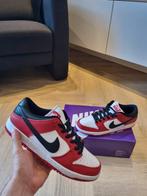 Nike SB Dunk Low Pro Chicago Maat 44, Kleding | Heren, Schoenen, Ophalen of Verzenden, Nieuw, Overige kleuren