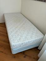 Gratis Eenpersoons boxspring bed 90x200, Ophalen, Gebruikt, 90 cm, Eenpersoons