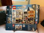 Lego Assembly Square - 10255, Kinderen en Baby's, Speelgoed | Duplo en Lego, Ophalen of Verzenden, Nieuw
