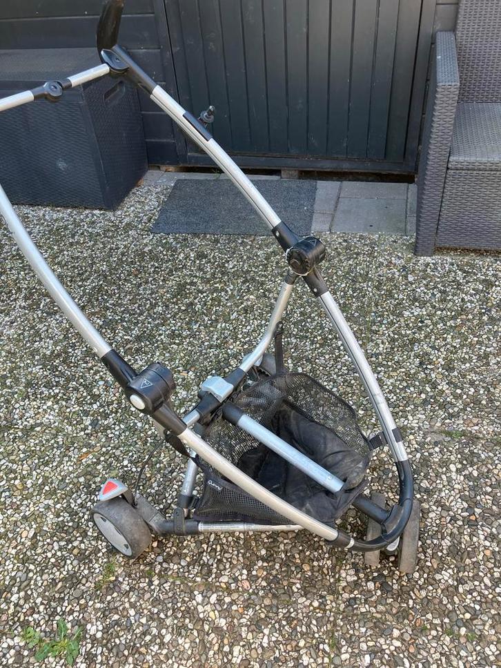 Kleine, fijne buggy met reistas - ideaal voor op reis!, Kinderen en Baby's, Kinderwagens en Combinaties, Gebruikt, Kinderwagen