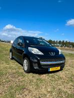 Peugeot 107 1.0 12V 5DR 2011 Zwart, Auto's, Voorwielaandrijving, 4 stoelen, Origineel Nederlands, Handgeschakeld
