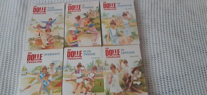 Complete serie de dolle tweeling van Enid Blyton, Boeken, Kinderboeken | Jeugd | 10 tot 12 jaar, Zo goed als nieuw, Fictie, Ophalen of Verzenden