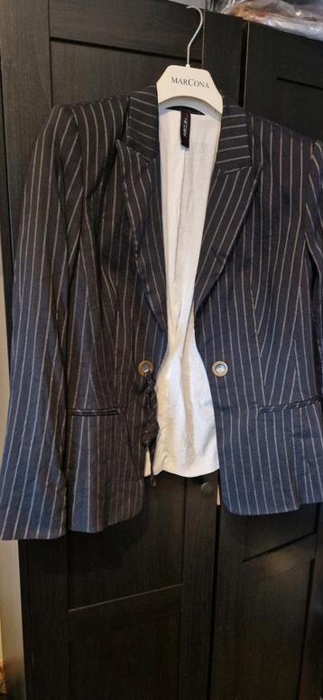 Marccain blazer maat 42 beschikbaar voor biedingen