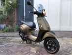 Vespa Primavera scooter 4T 25km special paint custom gold, Ophalen, Zo goed als nieuw, Overige modellen