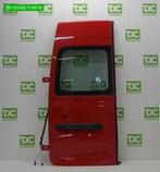 Renault Master ('10-'19) Achterdeur links met ruit rood H2, Gebruikt, Ophalen of Verzenden, Achter, Renault
