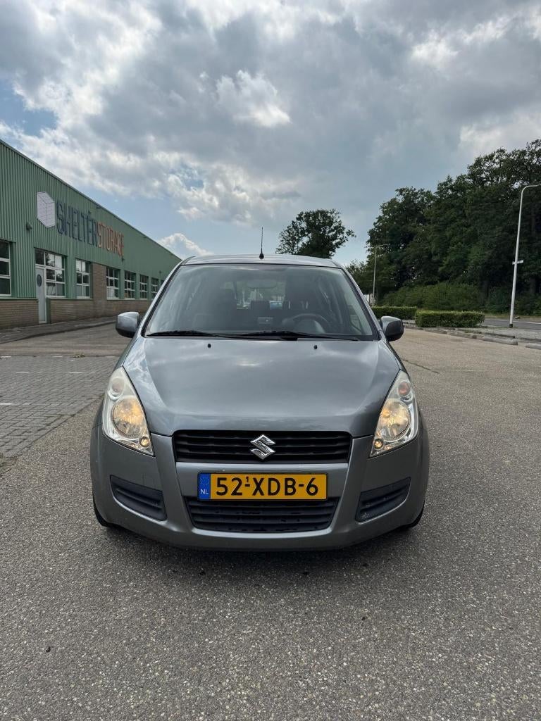 Suzuki Splash 1.0 2012 Grijs, Auto's, Suzuki, Bedrijf, Splash, Airbags, Airconditioning, Alarm, Centrale vergrendeling, Climate control