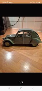 Citroën 2CV-6, Hobby en Vrije tijd, Modelauto's | 1:18, Ophalen of Verzenden, Zo goed als nieuw