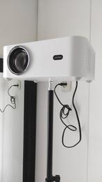4k android led projector inclusief standaard, Audio, Tv en Foto, Beamers, LED, Ophalen of Verzenden, Zo goed als nieuw