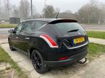 Lancia Delta 1.4 M.air Hard Black|NAVI|CRUISE CONTROL|CLIMAT, Voorwielaandrijving, 1295 kg, 4 cilinders, Zwart