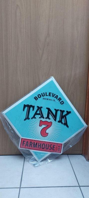 reclamebord Tank 7 bier beschikbaar voor biedingen