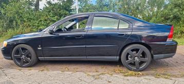 Volvo S60 2.5 Turbo 210pk AUTOMAAT 2005 18" Inch Leer BOMVOL beschikbaar voor biedingen