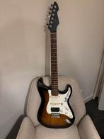 Stratocaster (kwaliteit en speelklaar), Ophalen of Verzenden, Zo goed als nieuw, Solid body, Overige merken