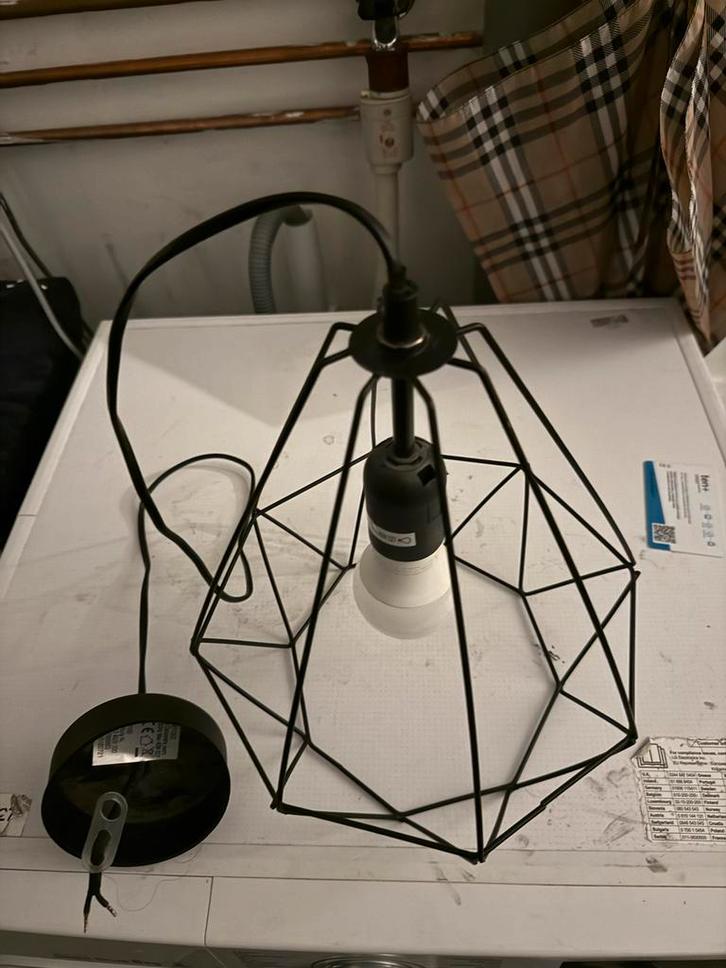 Moderne Hanglamp - Zwart Metaal, Huis en Inrichting, Lampen | Hanglampen, Gebruikt, Minder dan 50 cm, Metaal, Ophalen