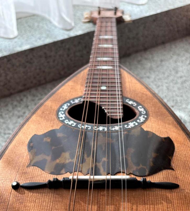 Mandoline Fernando del Perugia 120 jaar oud, Muziek en Instrumenten, Snaarinstrumenten | Gitaren | Akoestisch, Gebruikt, Overige typen