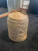 Opbergmand beer, Huis en Inrichting, Woonaccessoires | Schalen en Manden, Mand, Ophalen of Verzenden, Zo goed als nieuw, Riet