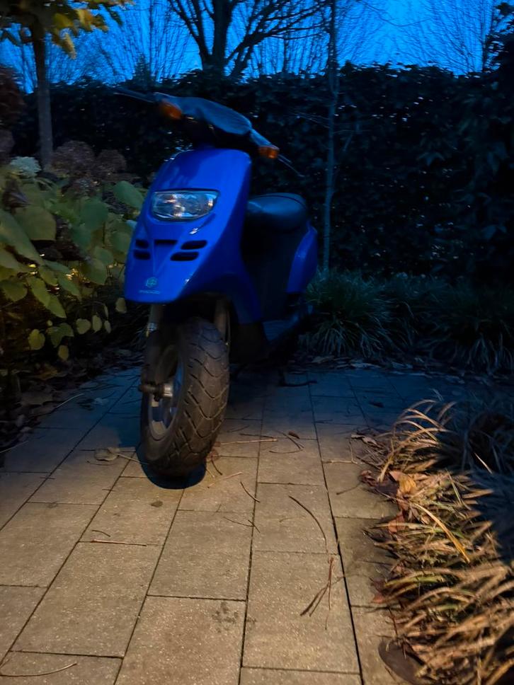 Typhoon 50cc duits, Fietsen en Brommers, Scooters | Piaggio, Zo goed als nieuw, Overige modellen, Tweetakt, Ophalen