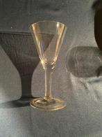 18e‑eeuws trechterkelkglas op hoge voet – mondgeblazen, Ophalen of Verzenden