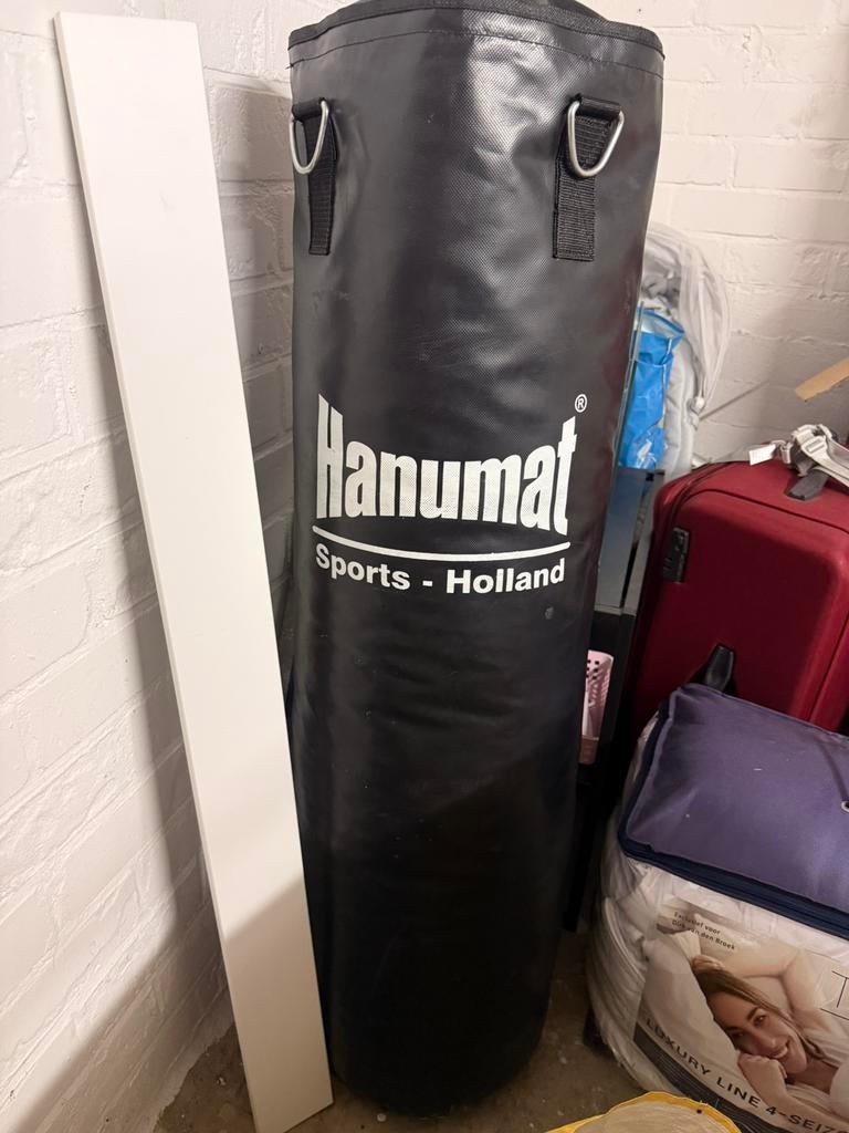 Hanumat bokszak, Ophalen, Gebruikt, Bokszak