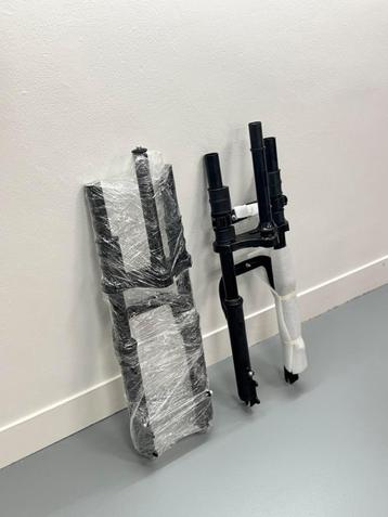 Nieuwe voorvork OUXI V8 / H9 & V20 beschikbaar voor biedingen