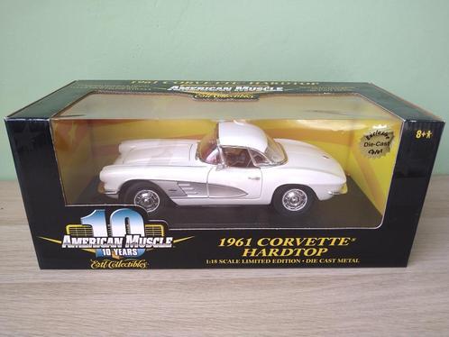 1961 Chevrolet Corvette Coupe Hardtop Wit ERTL1:18 Nieuw!!, Hobby en Vrije tijd, Modelauto's | 1:18, Nieuw, Auto, ERTL, Ophalen of Verzenden
