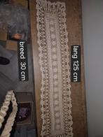 Zeer mooi gehaakt oud tafel  lopertje, Ophalen of Verzenden