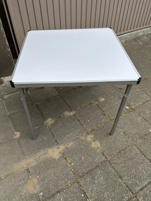 Campingtafel, Caravans en Kamperen, Kampeermeubelen, Gebruikt, Campingtafel, Ophalen