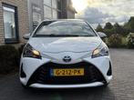 Toyota Yaris 1.5 Hyb. Active RIJKLAAR-NAVI-CRUISE-CAMERA- NA, 1497 cc, Euro 6, 4 cilinders, Wit